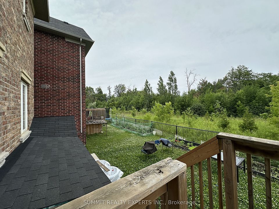 1st image of 7 Hawtrey Rd