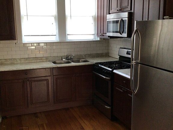 2nd image of 2017 N Lavergne Ave APT 1B