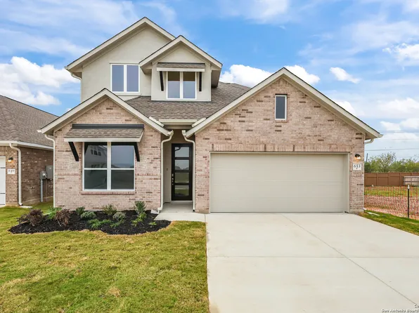 653 Broomsedge St, New Braunfels, TX 78130