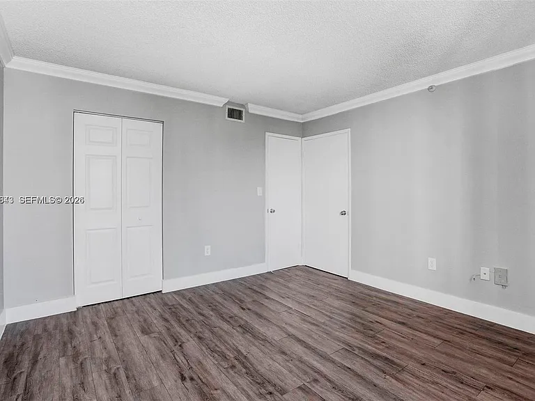 126 SW 17th Rd #601 — Photo 12