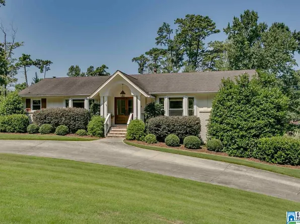 4604 Five Oaks Cir, Birmingham, AL 35243