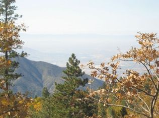 7 Winding Way, Running Springs, CA 92382