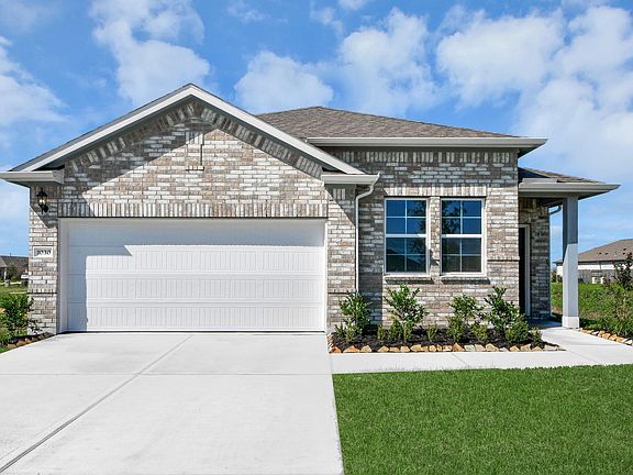 4th image of 1030 Arbor Dr
