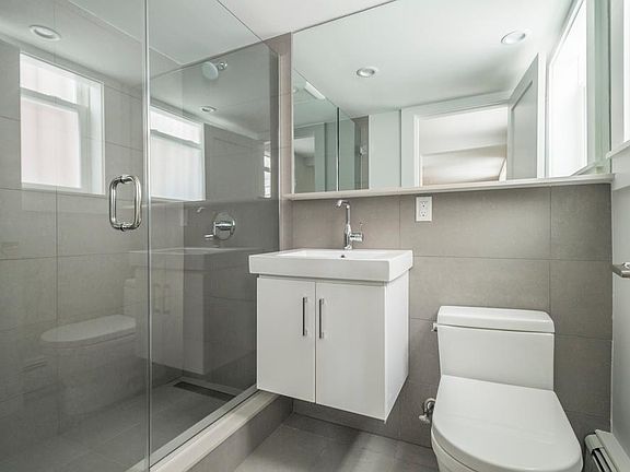 5th image of 33 South St #31