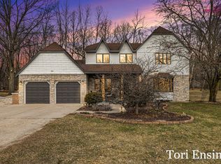 847 E State St, Belding, MI 48809