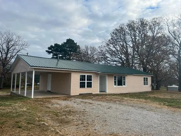 305 2nd Street, Summersville, MO 65571
