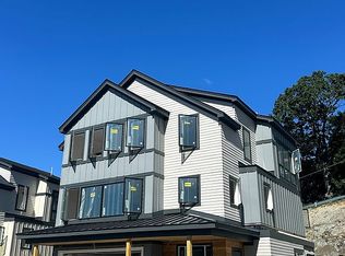 551 Winthrop St, Medford, MA 02155