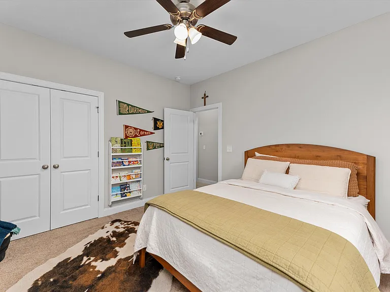 975 Newburn Dr — Photo 26