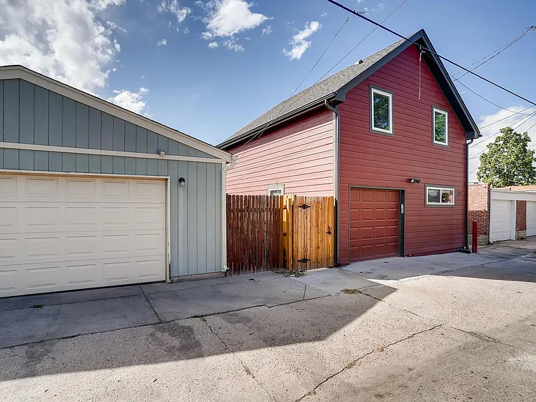 3426 N Josephine St — Photo 17