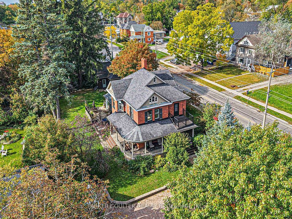 1st image of 102 Clapperton St