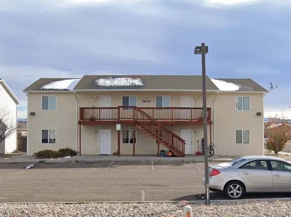 1837 S 11th St APT A, Laramie, WY 82070