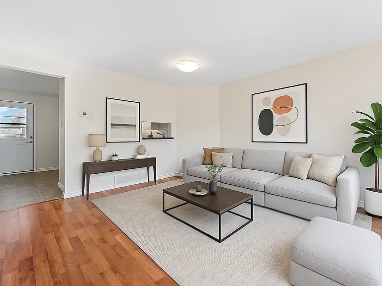 65 Fort St #47 — Photo 2