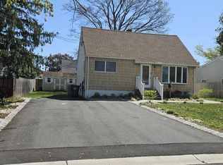 15 N Pennington Rd, New Brunswick, NJ 08901