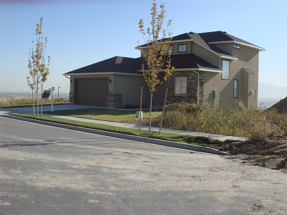 1st image of 4413 N Foxtrail Dr