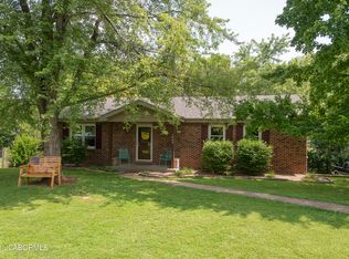 1065 Branch Rd, Holts Summit, MO 65043