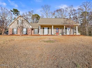407 Old Town Cir, Brandon, MS 39042