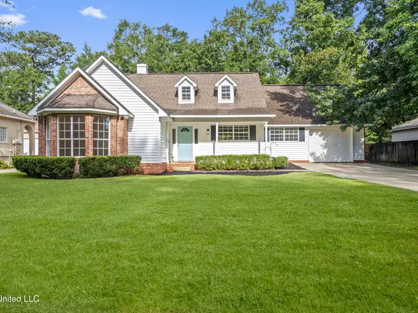 3005 Sweetgum Ln, Ocean Springs, MS 39564
