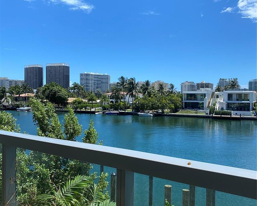1st image of 9261 E Bay Harbor Dr #30