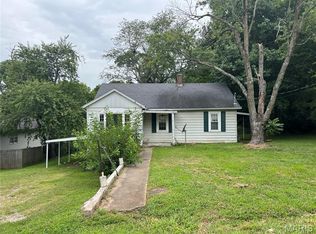 419 N Shawnee Blvd, Jackson, MO 63755
