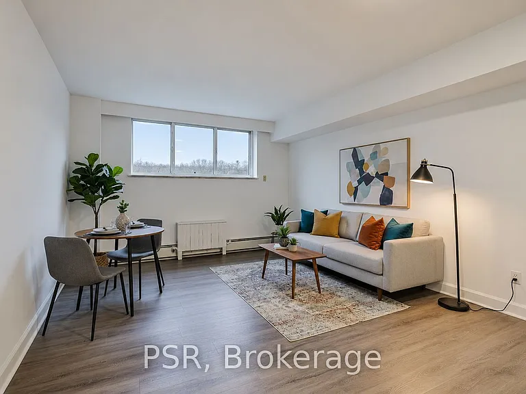 2208 Dufferin St #102 — Photo 3