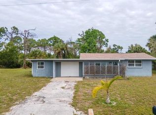 230 E Wentworth St, Englewood, FL 34223