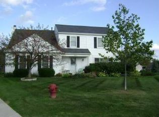5501 Poppleton Ct, West Bloomfield, MI 48324
