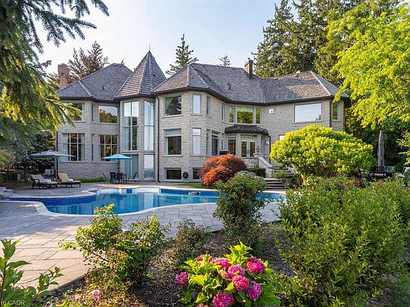 5th image of 4038 Lakeshore Rd