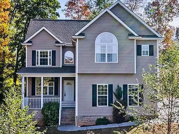 10720 Deep Woods Ln, Knoxville, TN 37934