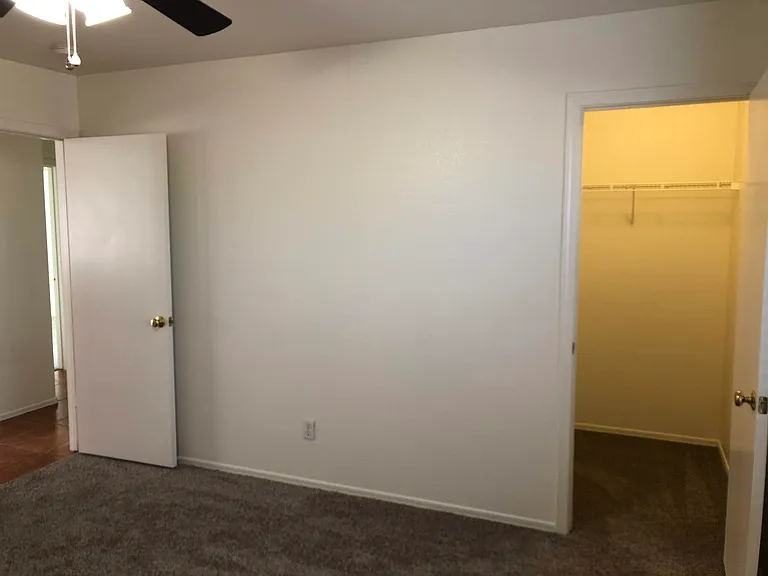 16176 W Adams St — Photo 17