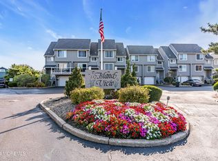 5 Island View Way UNIT 17, Sea Bright, NJ 07760