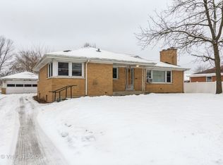 26 W 35th St, Steger, IL 60475