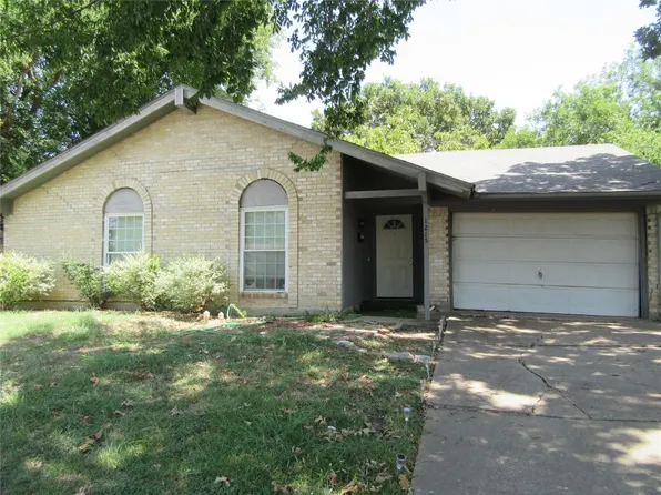 1215 Cove Dr, Garland, TX 75040