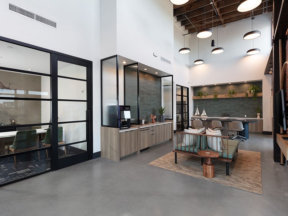 Leasing Office at Star Harbor Apartments & Townhomes in Alameda, CA.