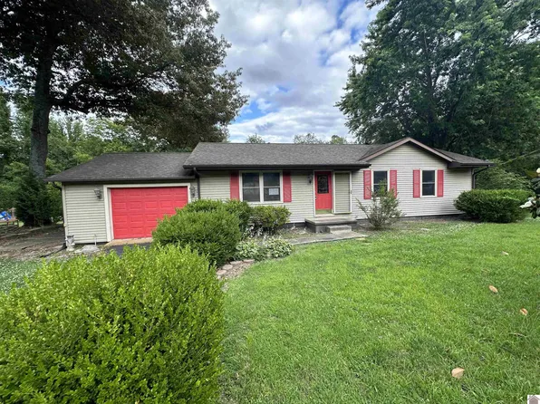 6020 Oakhaven Dr, Paducah, KY 42003