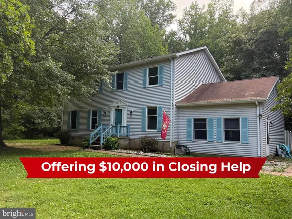 1270 Tongue Cove Dr, Lusby, MD 20657