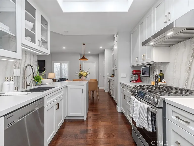 66 Baycrest Ct — Photo 19