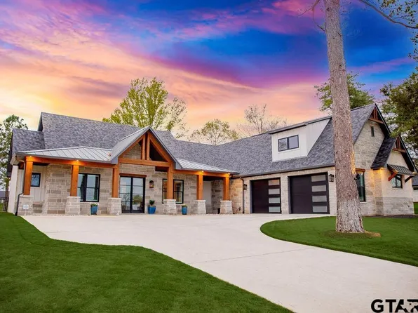 76 Ryder Cup Trl, Lindale, TX 75771