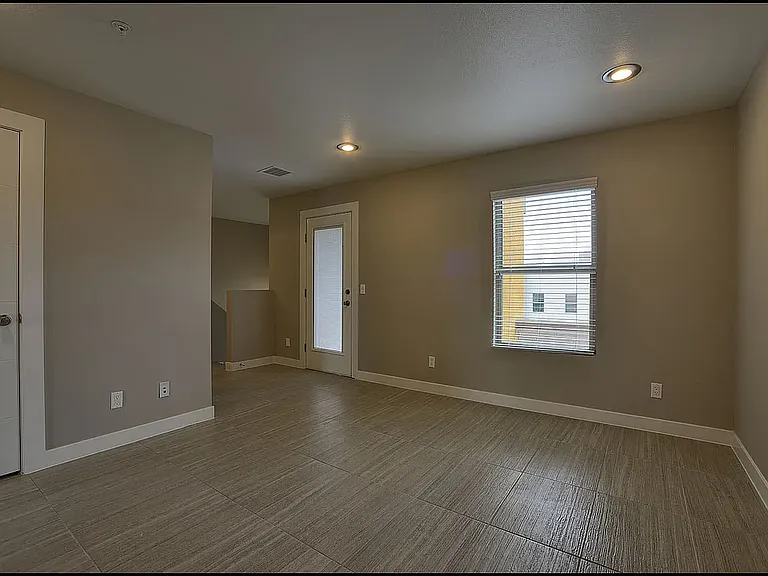 Moderno Village Apartments and Town Homes — Photo 29