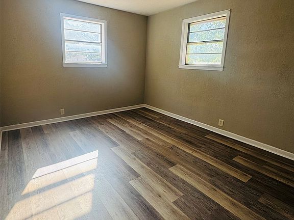 3rd image of 601 6th Ave