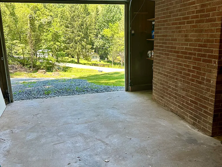 131 Paul Presnell Rd — Photo 17