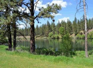9304 N Riverside Park Dr, Nine Mile Falls, WA 99026