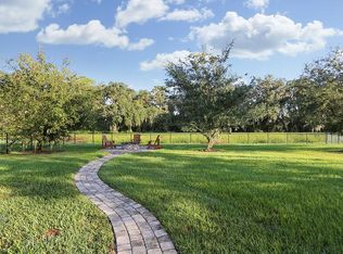 5705 Tanagerside Rd, Lithia, FL 33547