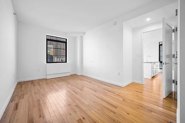 Rented by Nest Seekers International | media 4