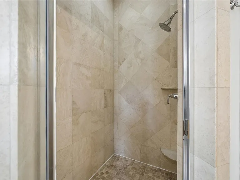 6906 Sewanee St — Photo 18