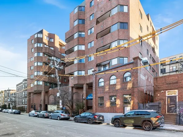 147 Kelton St APT 710, Allston, MA 02134