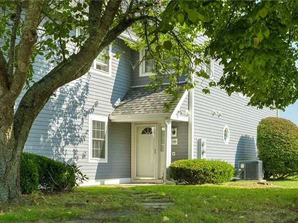 110 Corey Ln, Middletown, RI 02842