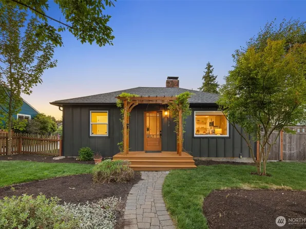 3130 SW 97th Street, Seattle, WA 98126