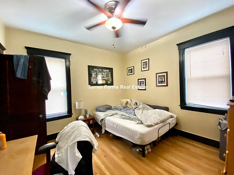 221 Holland St #2R — Photo 28