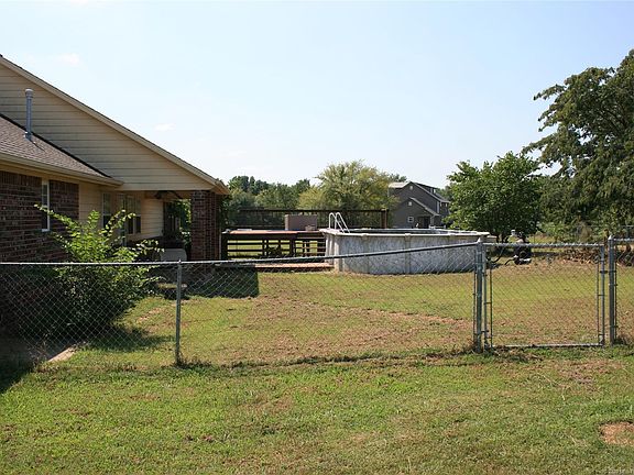 4th image of 20010 S 355 East Ave