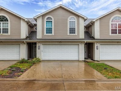 107 N Alby Ct, Godfrey, IL, 62035